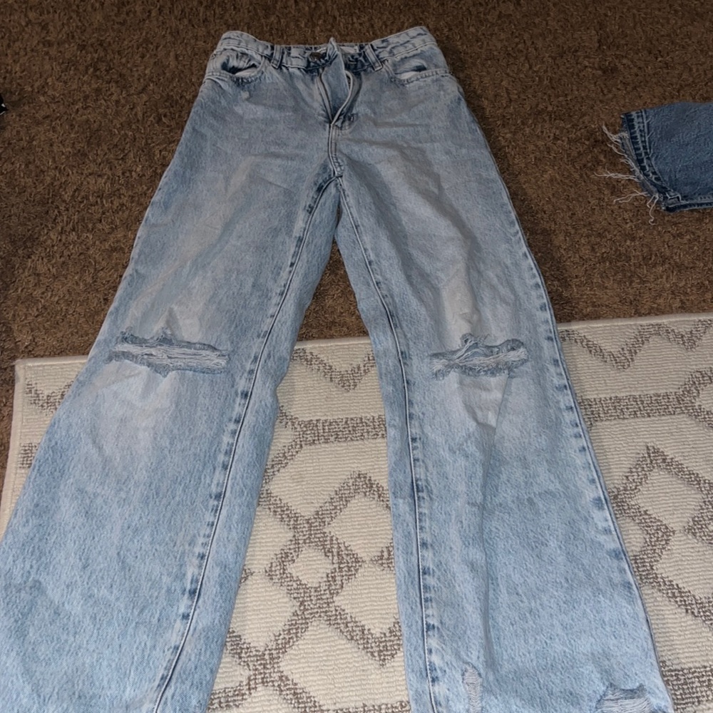 Light wash jeans
